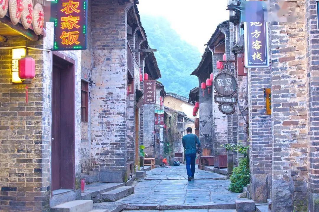 逃离违建房屋7